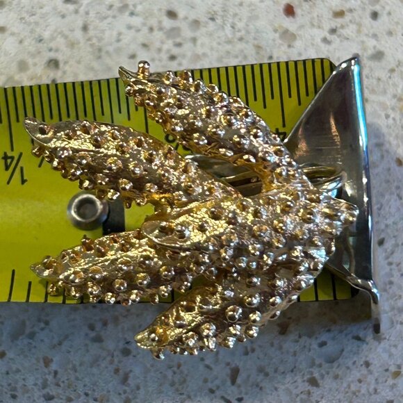 Vintage Sarah Coventry Brooch & Clip-On Earrings Set  Gold-Tone Wind Flower - Picture 13 of 16